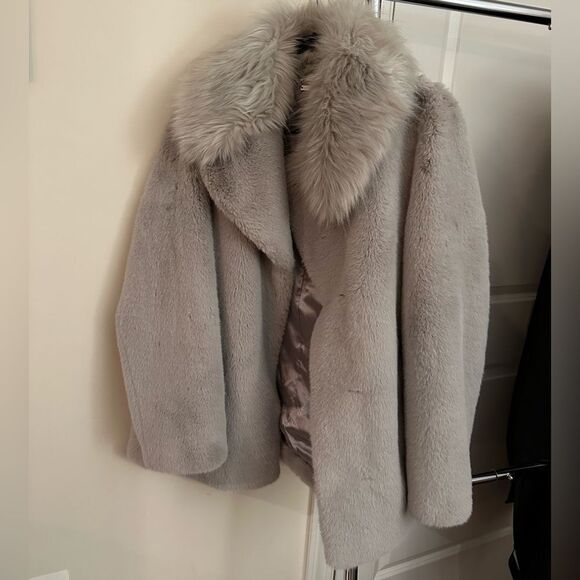 Diane Von Furstenberg DVF faux fur coat - Picture 1 of 3